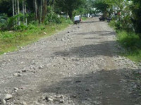  Inilah ruas jalan di wilayah Desa Kwala Lau Bicik yang segera akan diaspal dalam waktu dekat. 