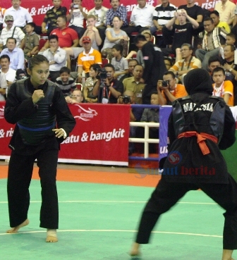 Women_Pencak_Silat_Match_Indonesia_vs_Malaysia
