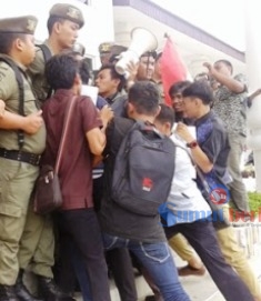 demo