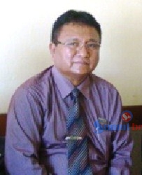 Dahsyat Tarigan SH, memberikan keterangan ketika berada di Pengadilan Negeri Binjai.