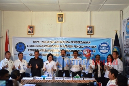 Wabup Karo Cory Sriwaty Sebayang saat menghadiri Workshop Peningkatan Program P4GN di BNNK Karo. SUMBER/pardi simalango
